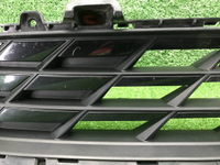 Решетка переднего бампера Geely Atlas 2 (23-нв)