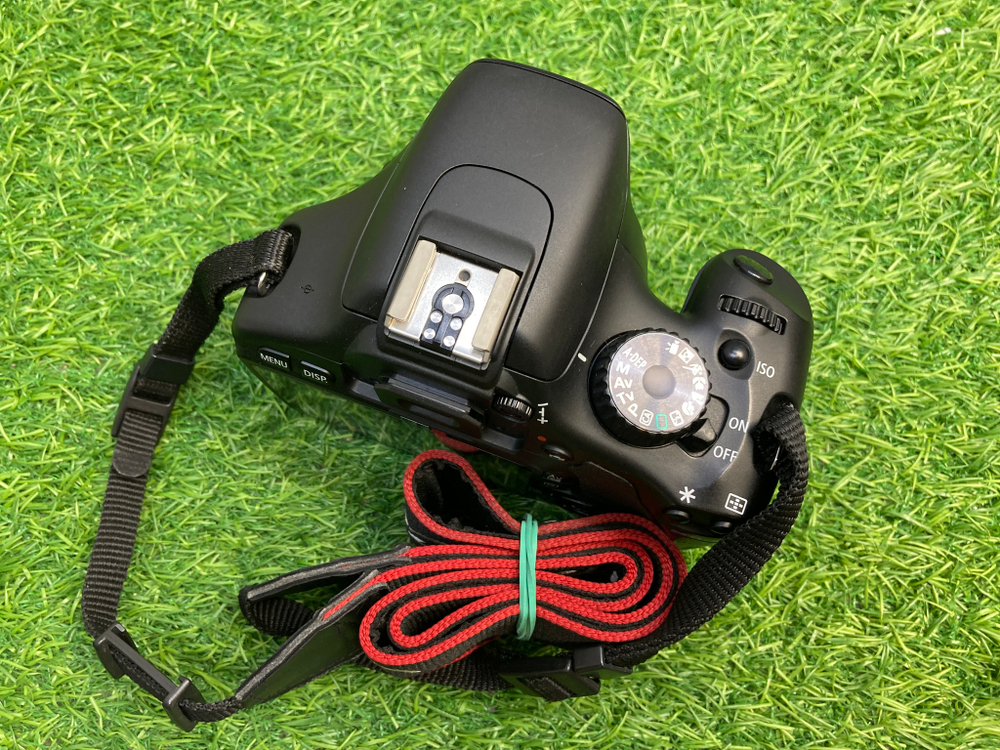 Canon 550D + 18-55mm (5930 кадров) Покупка/Продажа