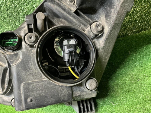 Фара правая Hyundai Creta 1 (2020-2021) галоген