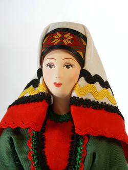 Кукла фарфоровая коллекционная Удмуртка, Вятская губерния