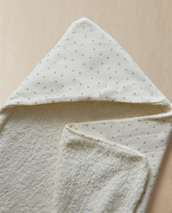 ZARA HOME ДЕТСКОЕ ПОЛОТЕНЦЕ С КАПЮШОНОМ И ЦВЕТОЧНЫМ ПРИНТОМ, ЭКРЮ