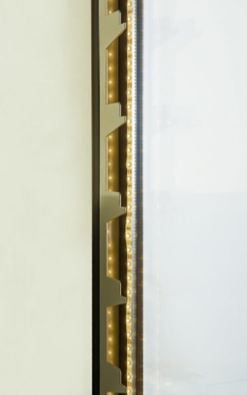Кондитерская витрина CARBOMA R400C LATIUM (D4 VM 400-1)