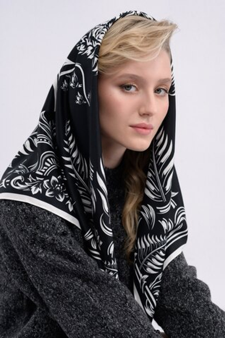 Платок «Тигр Еврейской автономной области. Черный»