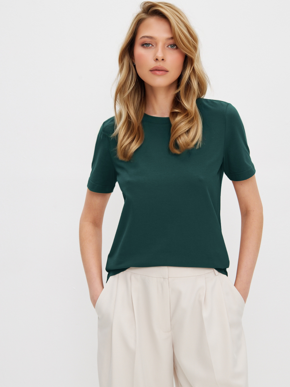 Базовая классическая футболка из хлопка