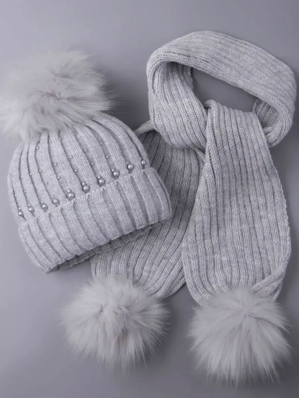Шапка для девочки зимняя вязаная и шарф