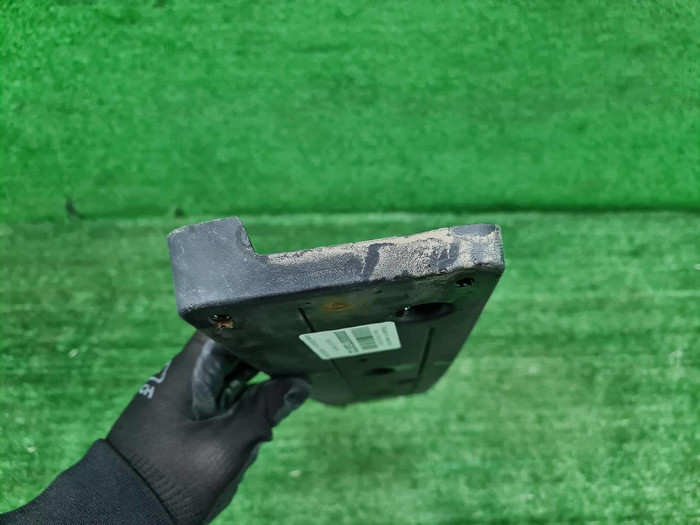 Площадка номера BMW X1 F48 (2015-2019)