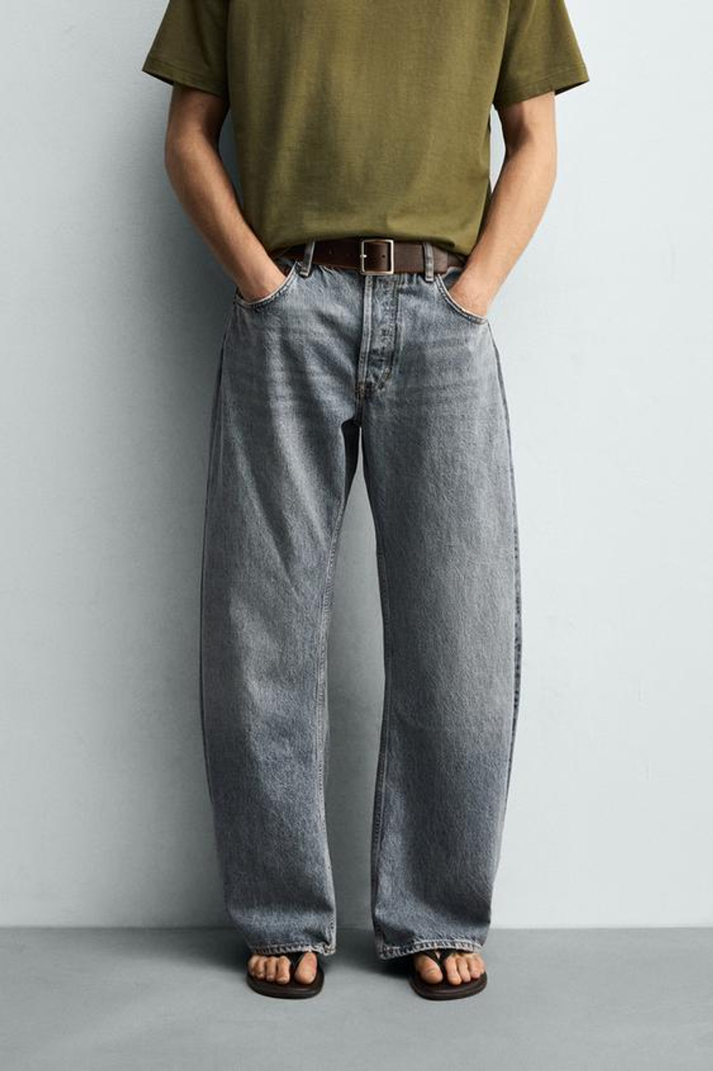 ZARA ДЖИНСЫ BARREL FIT, ЛИНЯЛЫЙ СИНИЙ