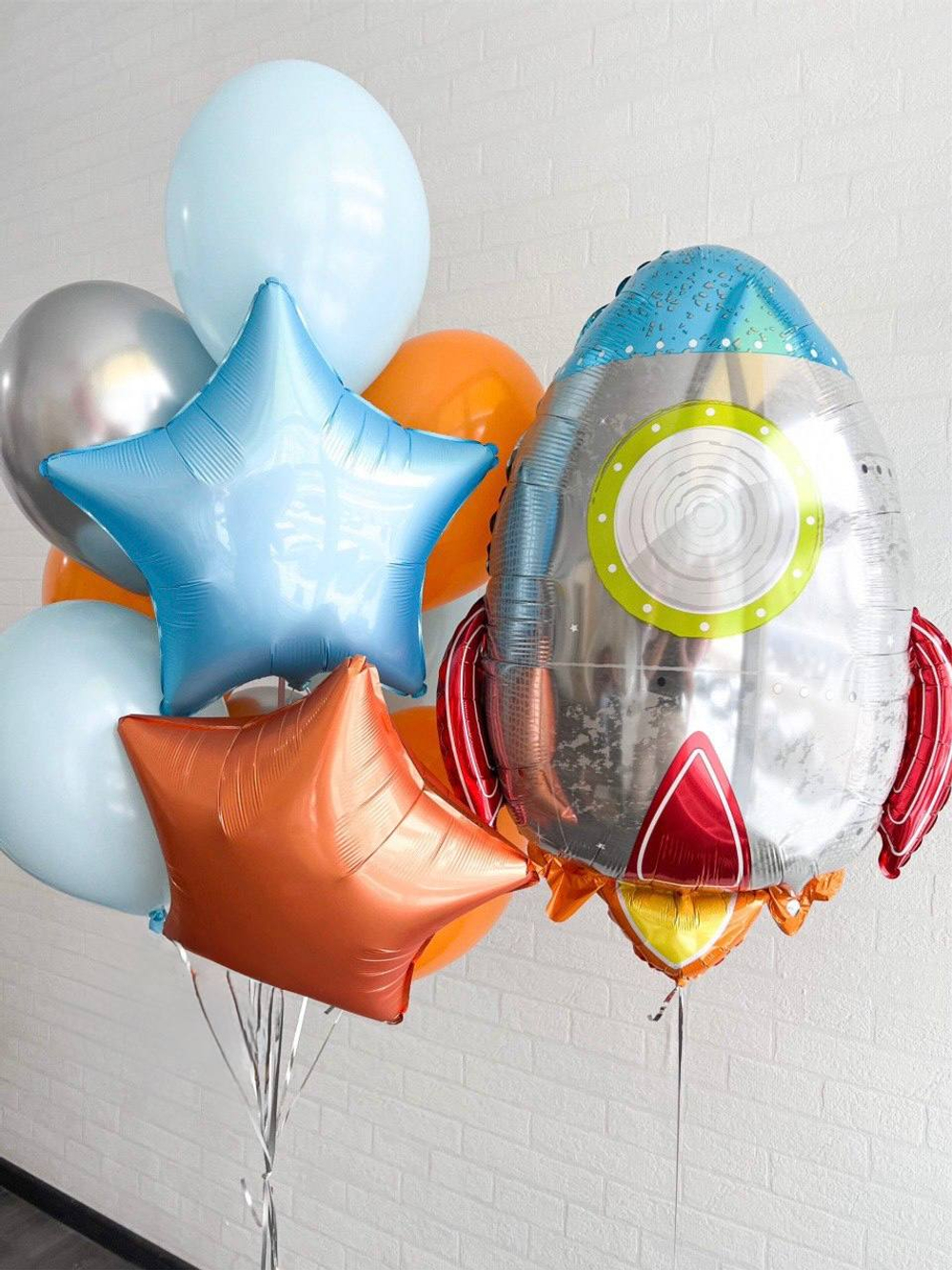 Сет шаров «Космонавт и ракета»