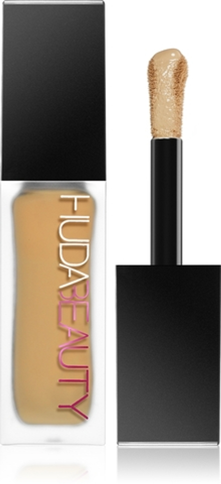 Huda Beauty Faux Filter Concealer - Долговременный корректор для лица оттенок Praline, 9 ml