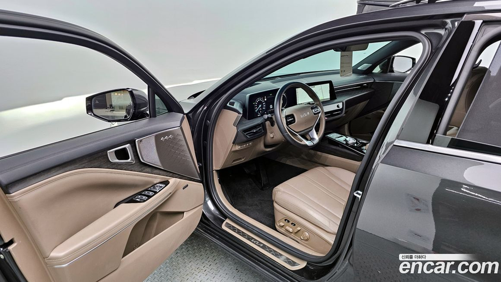 Kia K8 Hybrid Noblesse (05.2022)