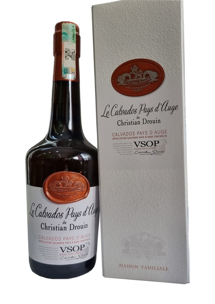 Кальвадос Christian Drouin VSOP Pale &amp; Dry 0.7л