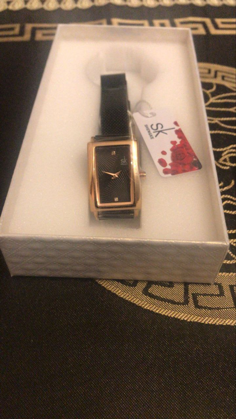 Часы наручные женские кварцевые