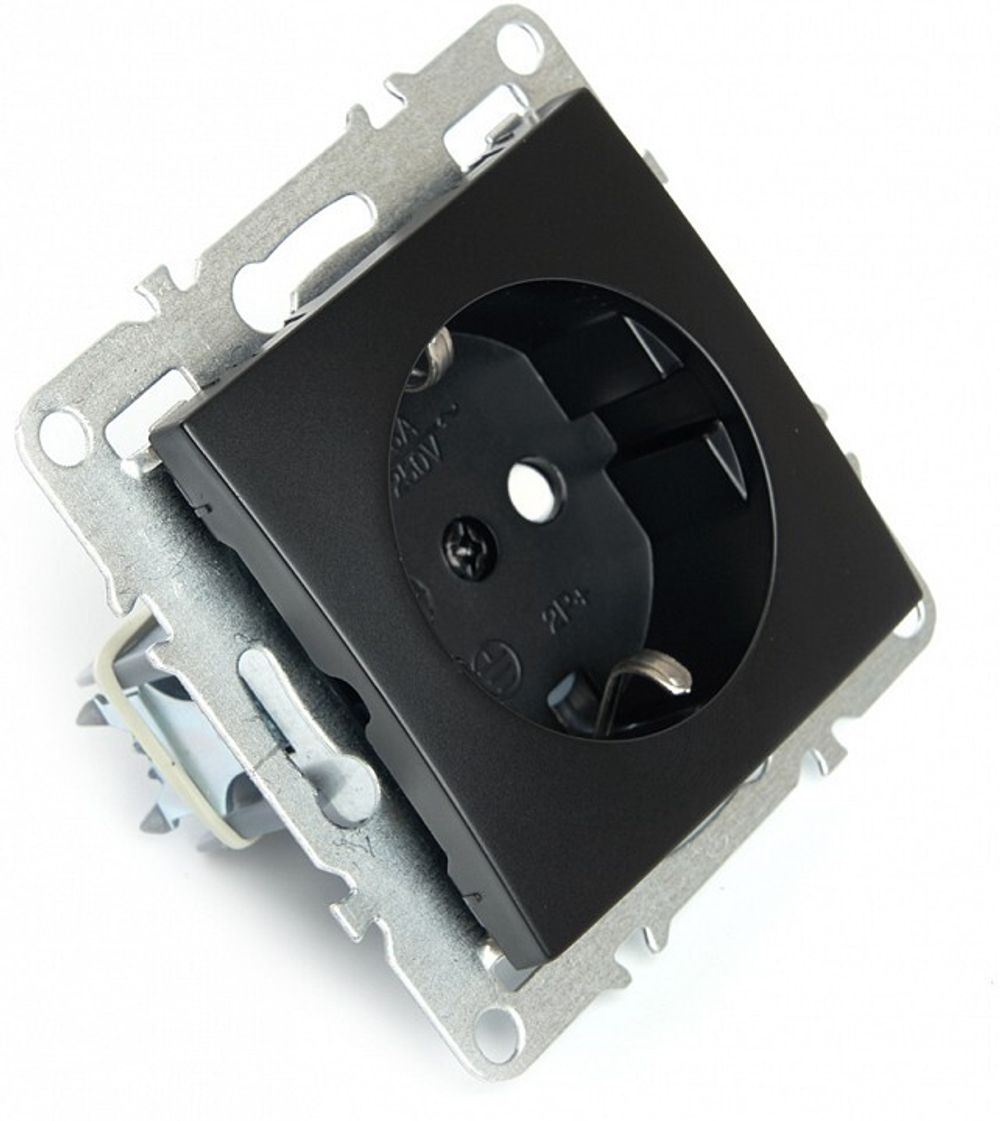 Розетка с заземлением и со шторкой, без рамки Stekker Эрна 49154