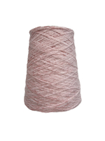 Пряжа на бобине 200г -100% натуральный шелк велюр ленточный (Италия) 100г-610м светло-розовый