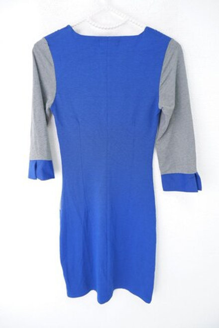 Платье двухцветное 42 размер, новое