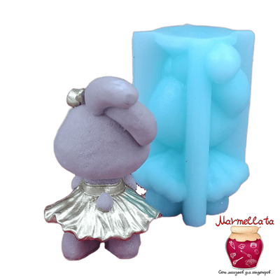 Силиконовая форма 3D "Зайка задувает свечу"