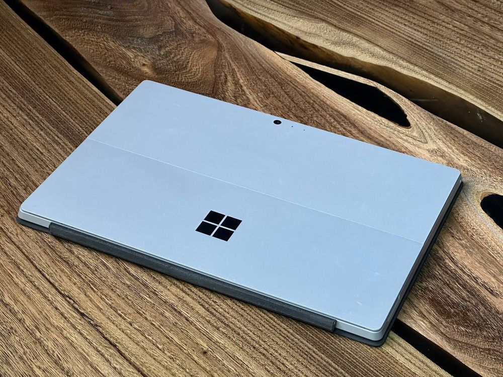 12.5" Ноутбук Microsoft Surface Pro 3 (2160x1440, Intel Core i5-4300U, RAM 8ГБ,SSD 256ГБ,  Intel HD Graphics 4400, Win 10Pro)