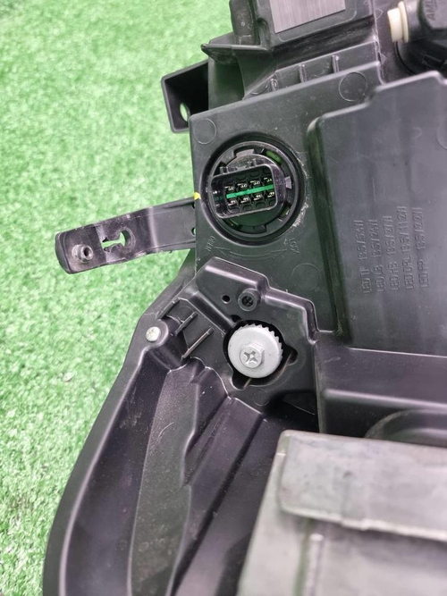 Фара левая Haval F7 (2018-2024) LED