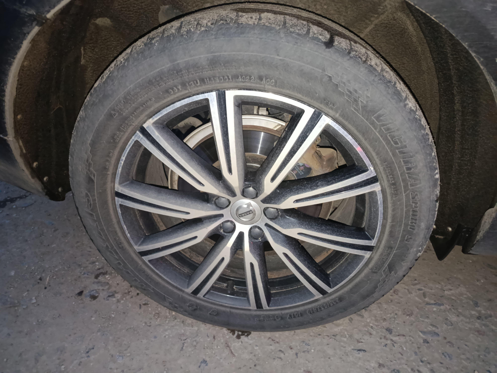 Volvo XC60 D4 Inscription 8AT