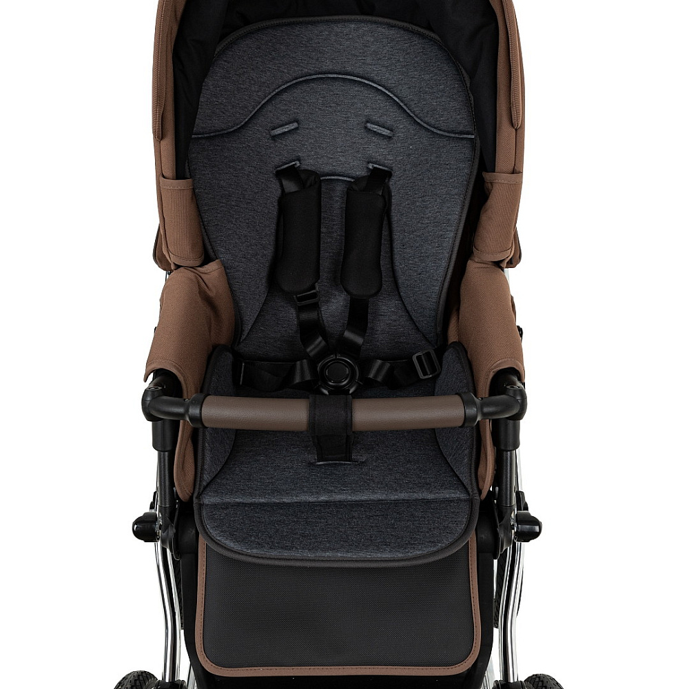 Детская коляска Roan Bass Next Classic d14 2.0 3 в 1 с автокреслом Pituso Santiso Pro Black BSNC/91/2 Mocha Mousse/Black/руч.Cappuccino