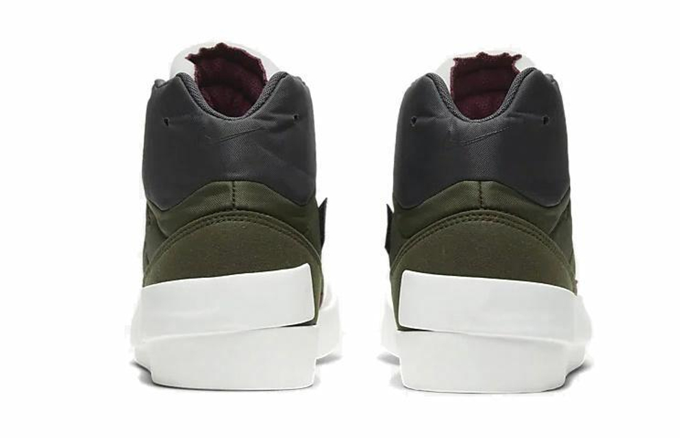 Кроссовки Nike Drop-Type Mid