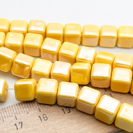 Бусина Куб, керамика, цвет медовый желтый, размер около 8,8*8,3 мм, цена за набор 9 шт