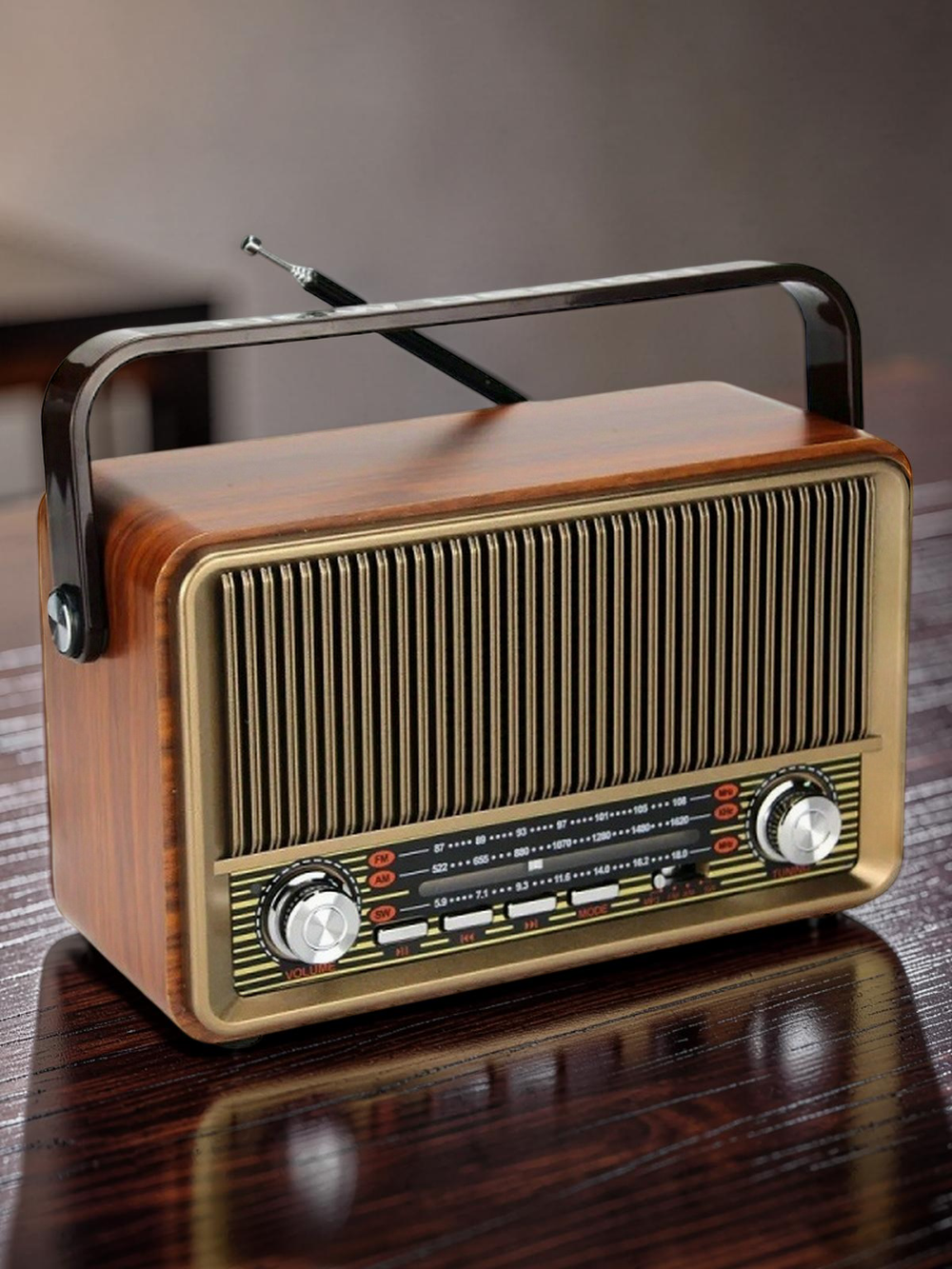 Радиоприемник в ретро стиле с MP3 плеером +BT MD-510BT