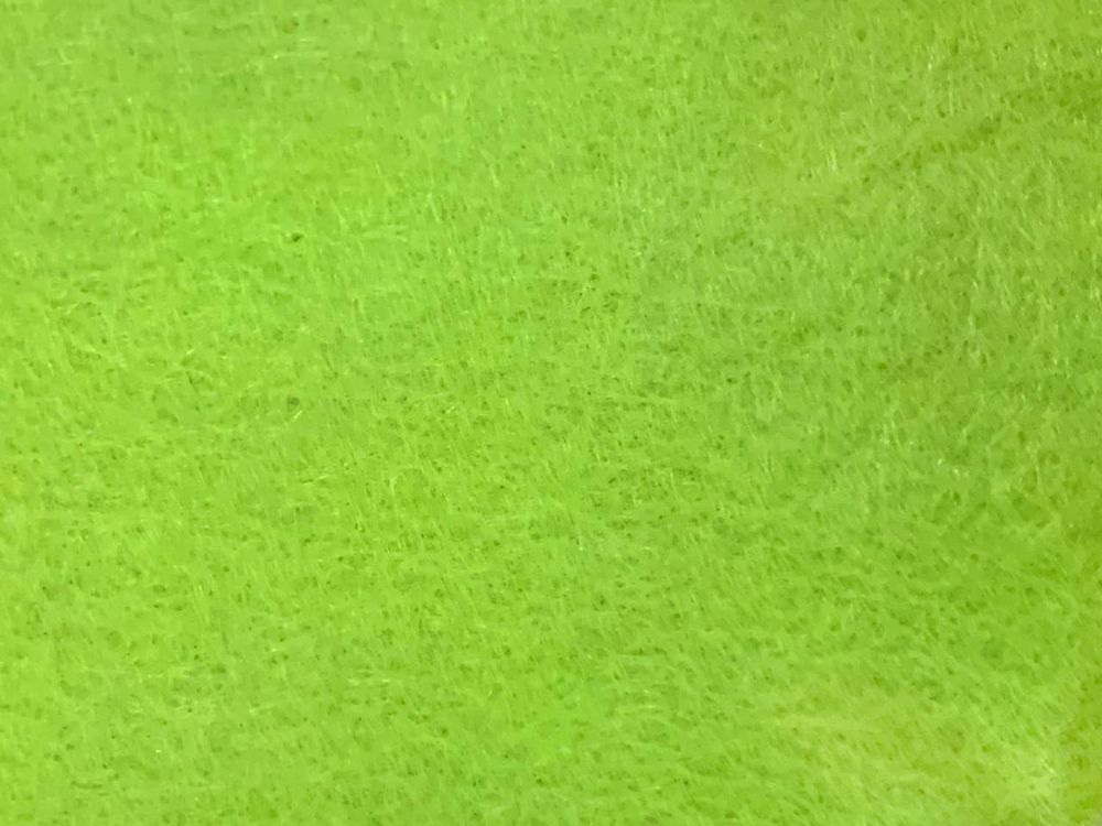 Фетр средней жесткости 2 мм, ш. 1 м, 215,4 гр/м2, св.салатовый