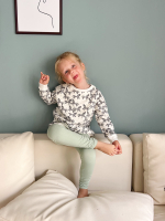 Свитшот оверсайз Mjölk Circus