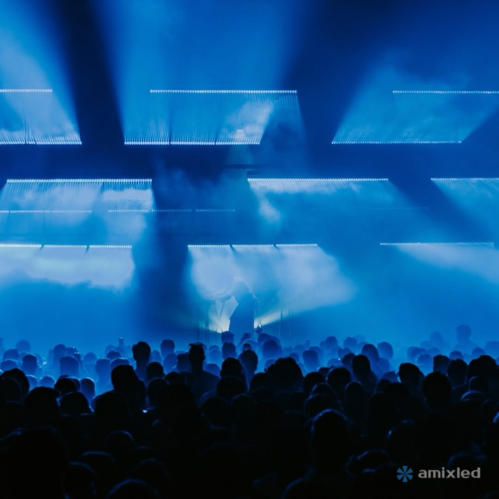 Световой прибор Amixled MOVE BAR 12x40