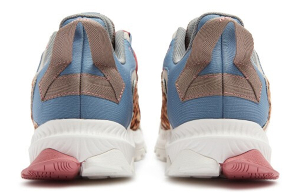 Кроссовки New Balance Tyakasha (Женская размерная сетка)