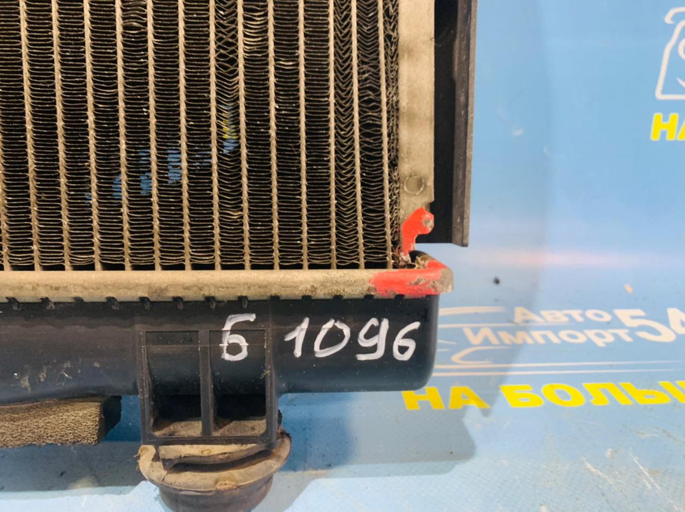 Радиатор двигателя TOYOTA NOAH 2003-2007