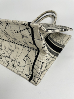 Сумка CHRISTIAN DIOR BOOK TOTE LARGE