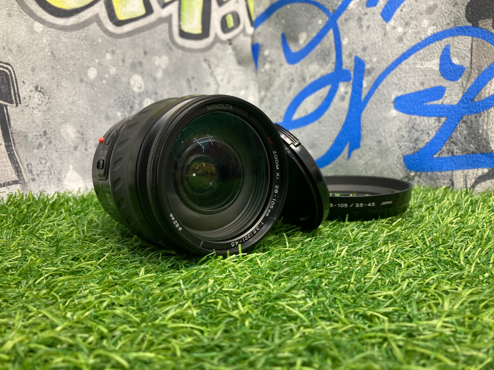 Minolta AF 28-105mm 3.5-4.5 Xi