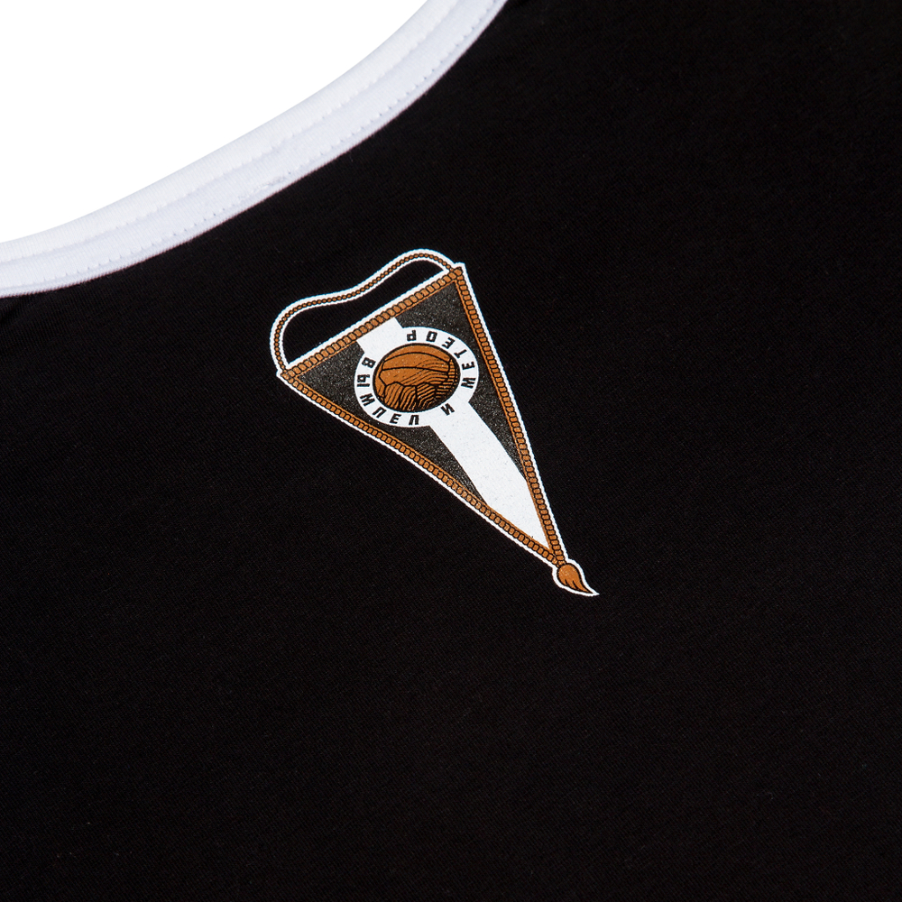 Футболка Support your local team чёрная