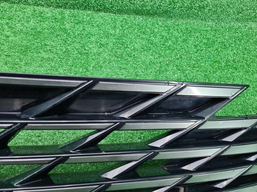 Решетка радиатора Geely Atlas 2 (2023-н.в.)