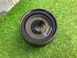 Nikon 18-105mm 3.5-5.6G AF-S ED DX VR Nikkor