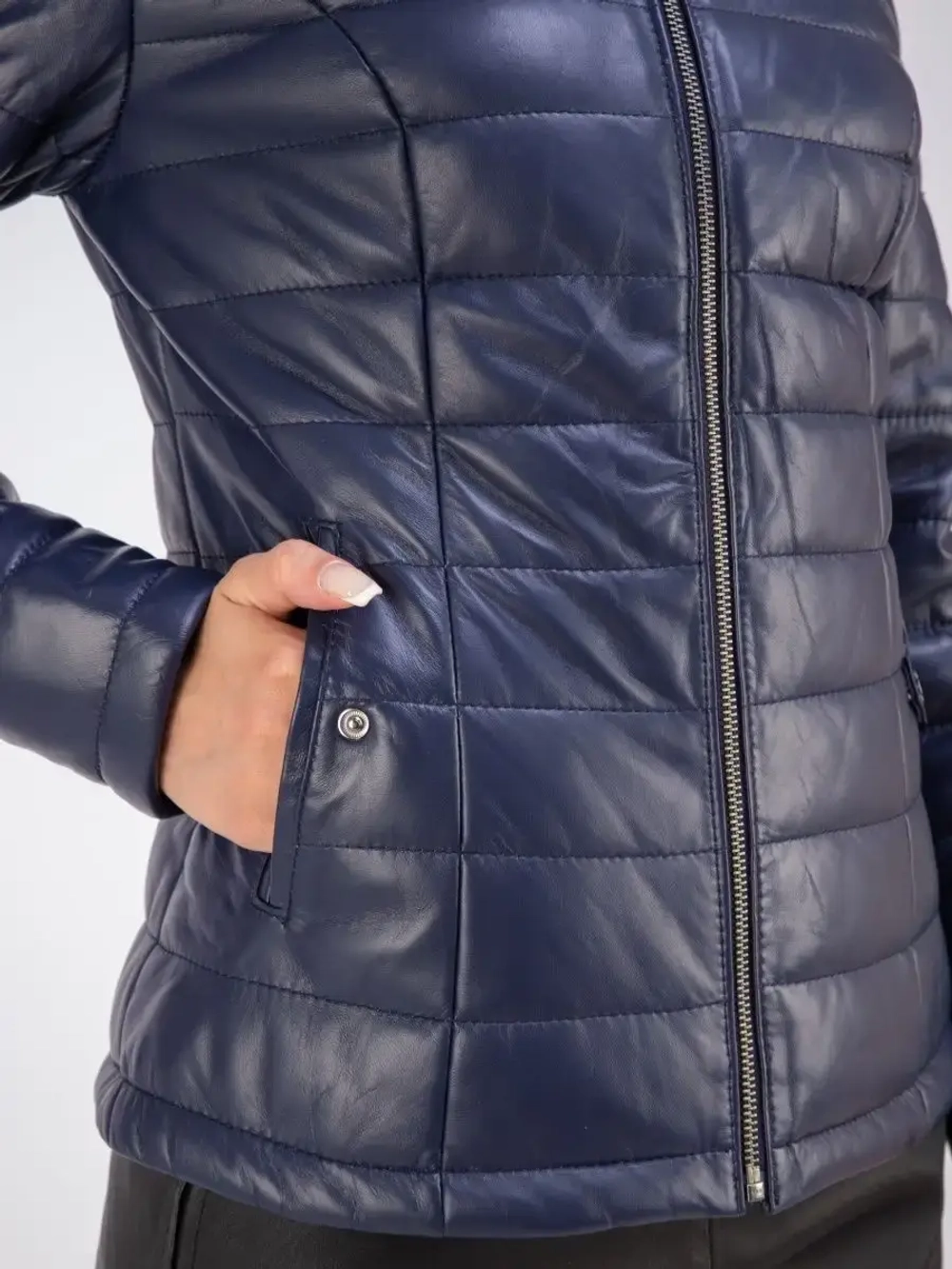 Куртка женская из натуральной кожи короткая Турция