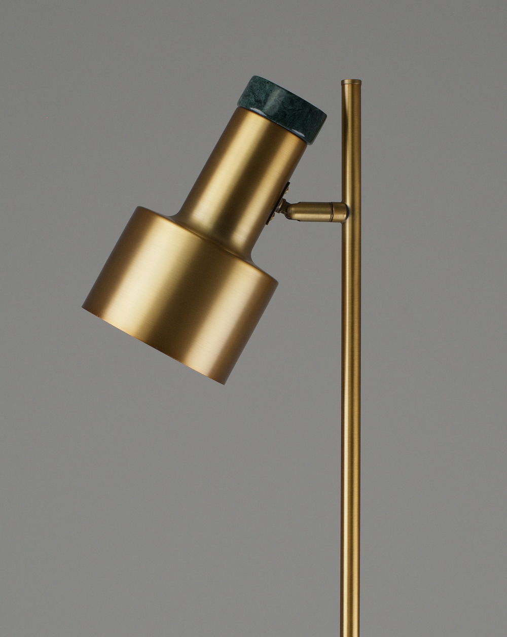 Торшер Moderli V11312-1F Goldy