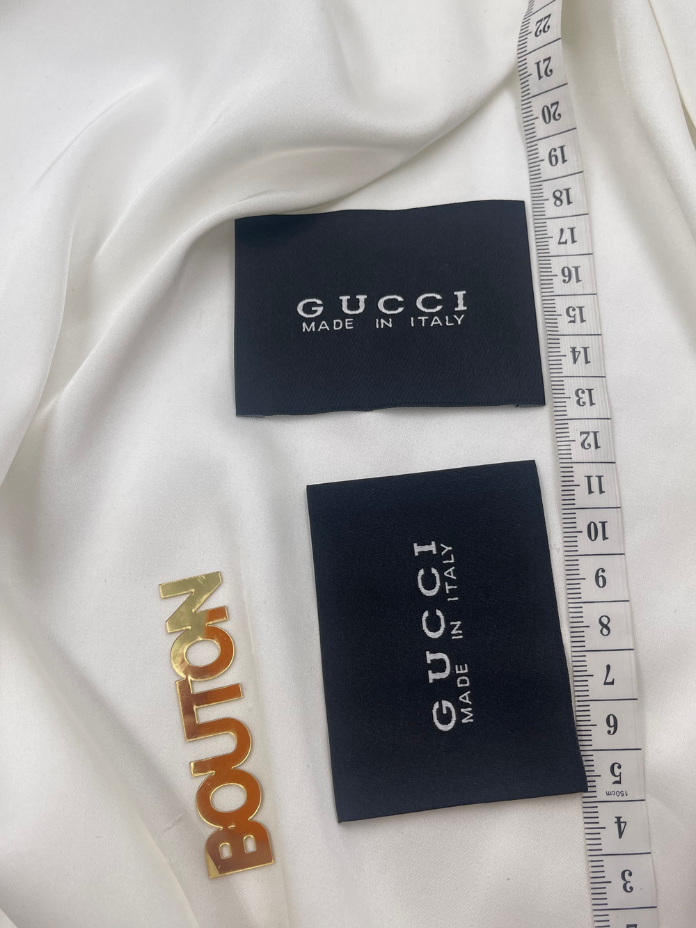 Бирка Гучч. черная большая 70х51 мм