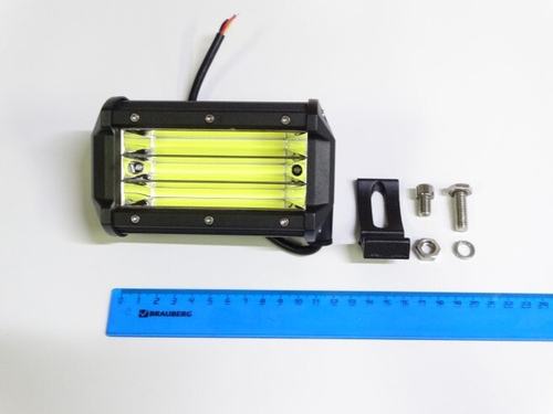 Фара светодиодная дополнительная 10 LED 30W 10-30V 135*78*65 дальний, стробоскоп (Nord Yada)