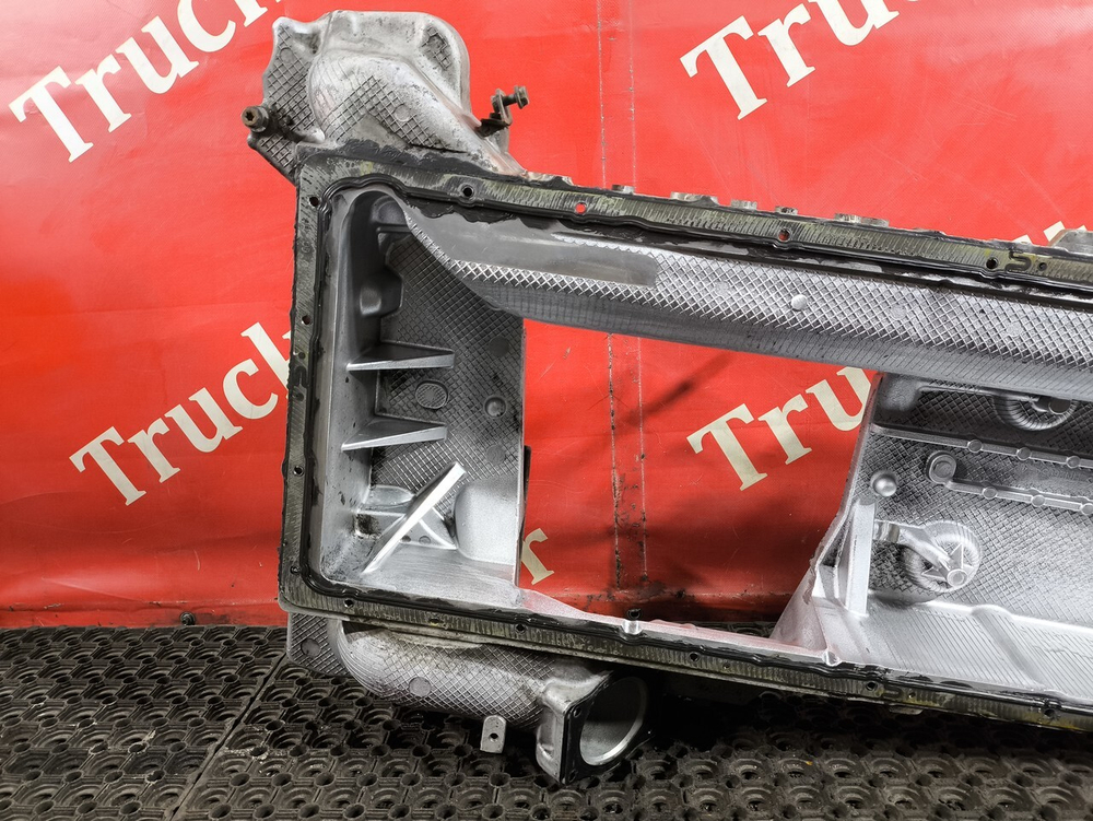 Поддон масляный двигателя