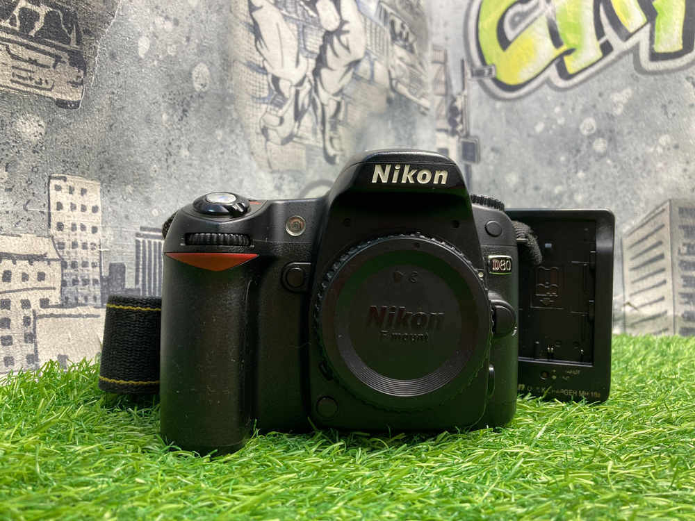 Nikon D80 83.000 кадров