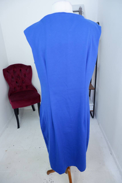 Платье Magda василькового цвета, маркировка 56, визуально 52/54 размер, новое