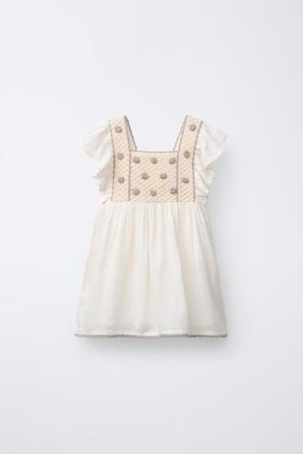 ZARA ТРИКОТАЖНОЕ ПЛАТЬЕ ИЗ КРУЖЕВА КРОШЕ С РЕЛЬЕФНЫМ УЗОРОМ, ЭКРЮ
