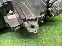 Фара правая Volvo XC90 2 (2014-2019) LED