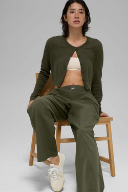 Alo yoga Кардиган-свитер Supernatural, оливково-зеленый