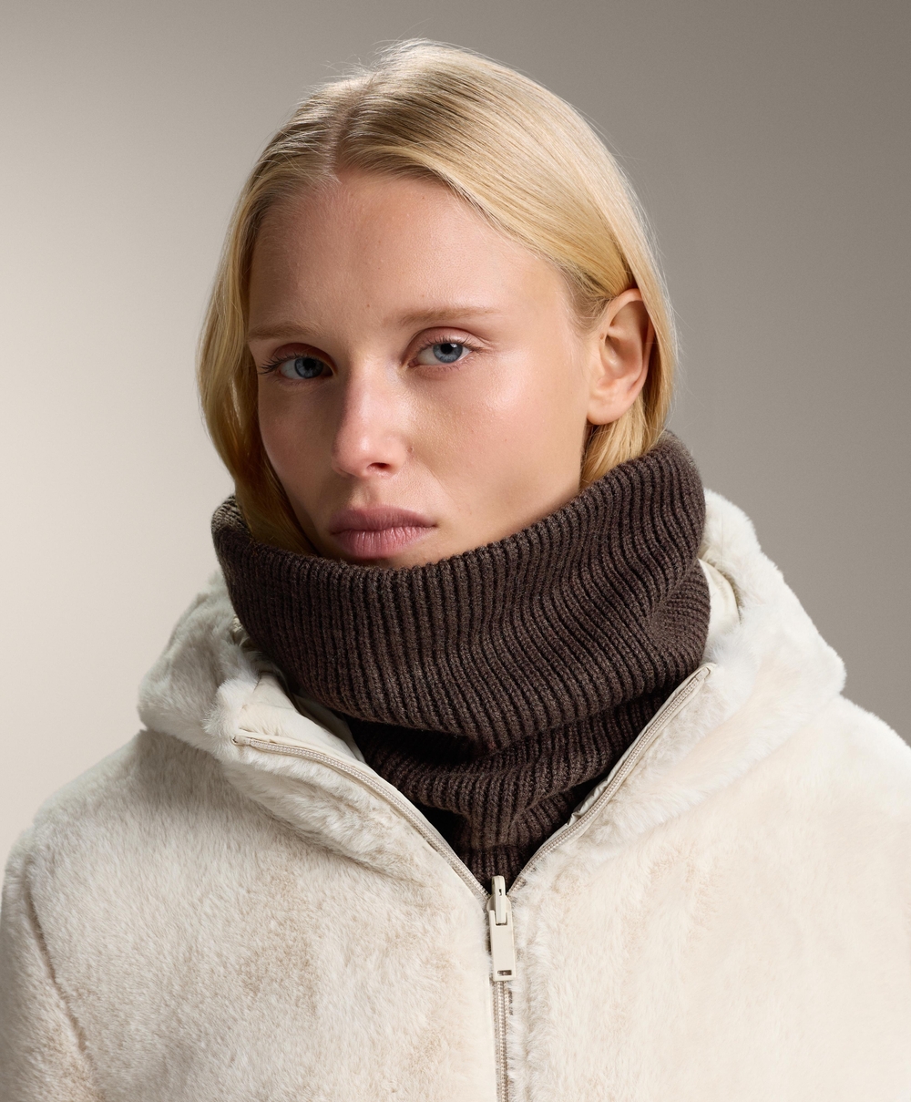 Oysho Снуд трикотажный, коричневый