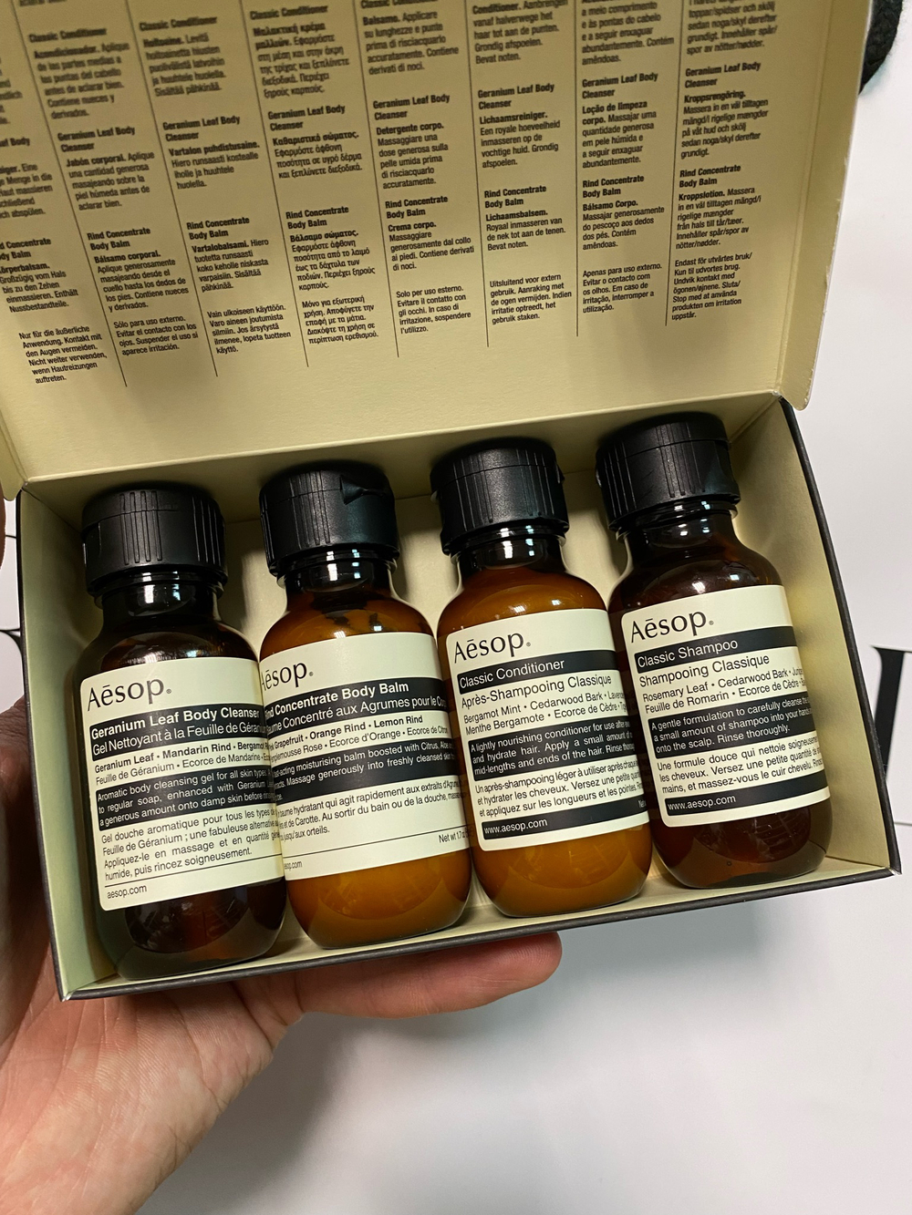 Aesop Arrival Travel Kit Набор средств для волос и тела
