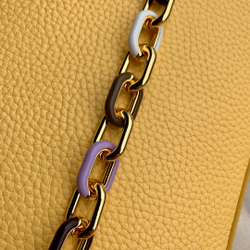 Louis Vuitton Capucines MM